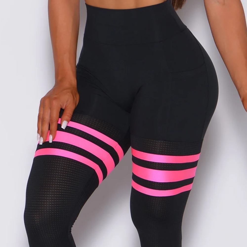Bombshell SCRUNCH THIGH-HIGHS hot pink